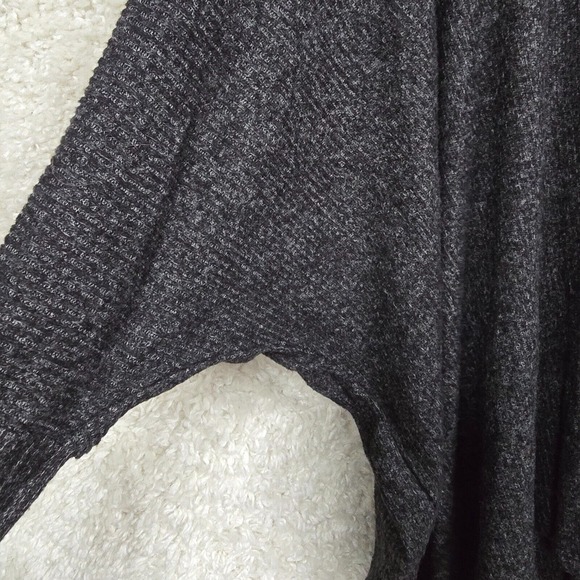 Amadi Gray Poncho‎ Top Small Cowl Neck Oversized Dolman Sleeve Soft Cozy Boho - Picture 4 of 13